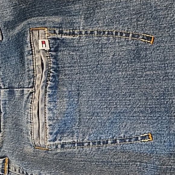 Tommy Hilfiger Knee Length Denim Stretch Skirt Back Vent 16 - Picture 12 of 14